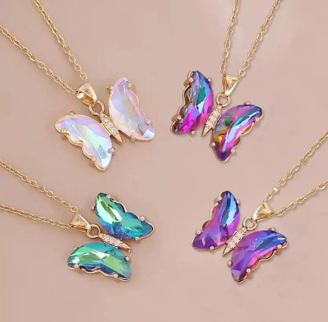 AESTHETIC BUTTERFLY CHARM