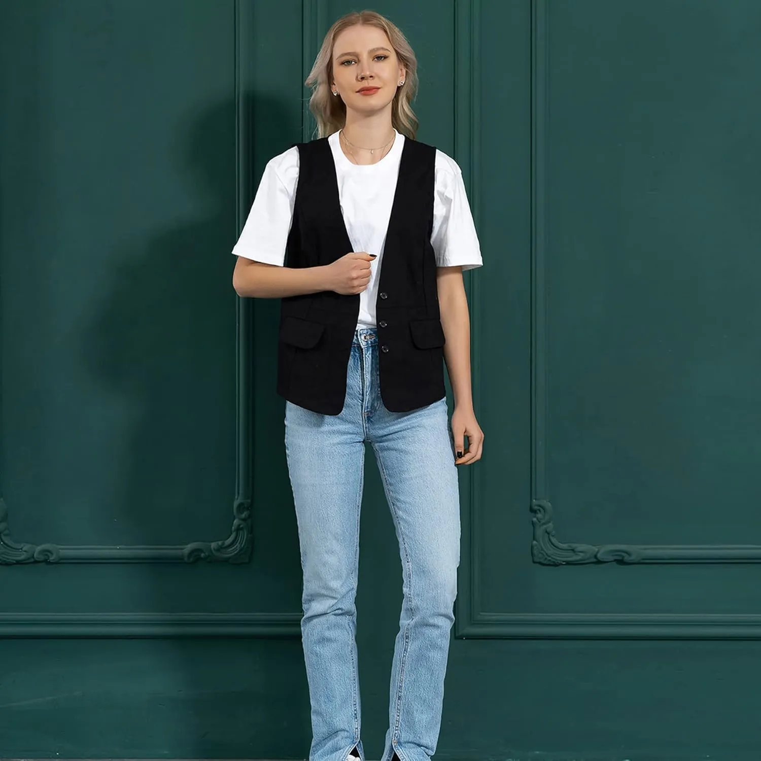 Dongfeng Women's Cotton Linen Sleeveless Vest Casual V Neck Button Down Blazer Waistcoat Jackets