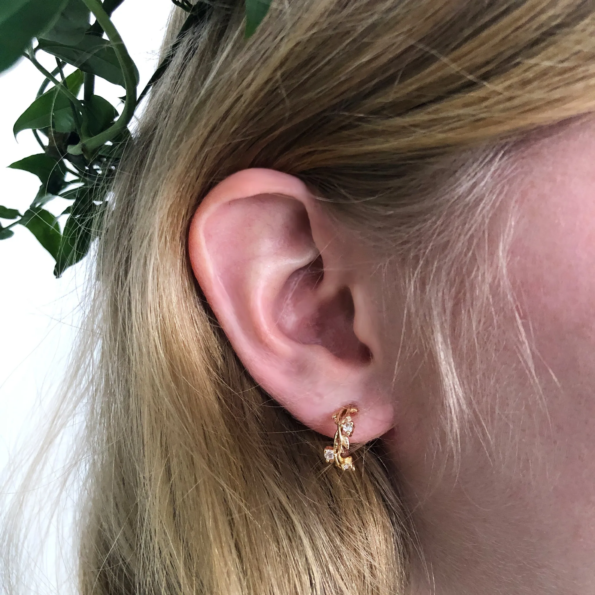 Fae Mini Hoop Earrings