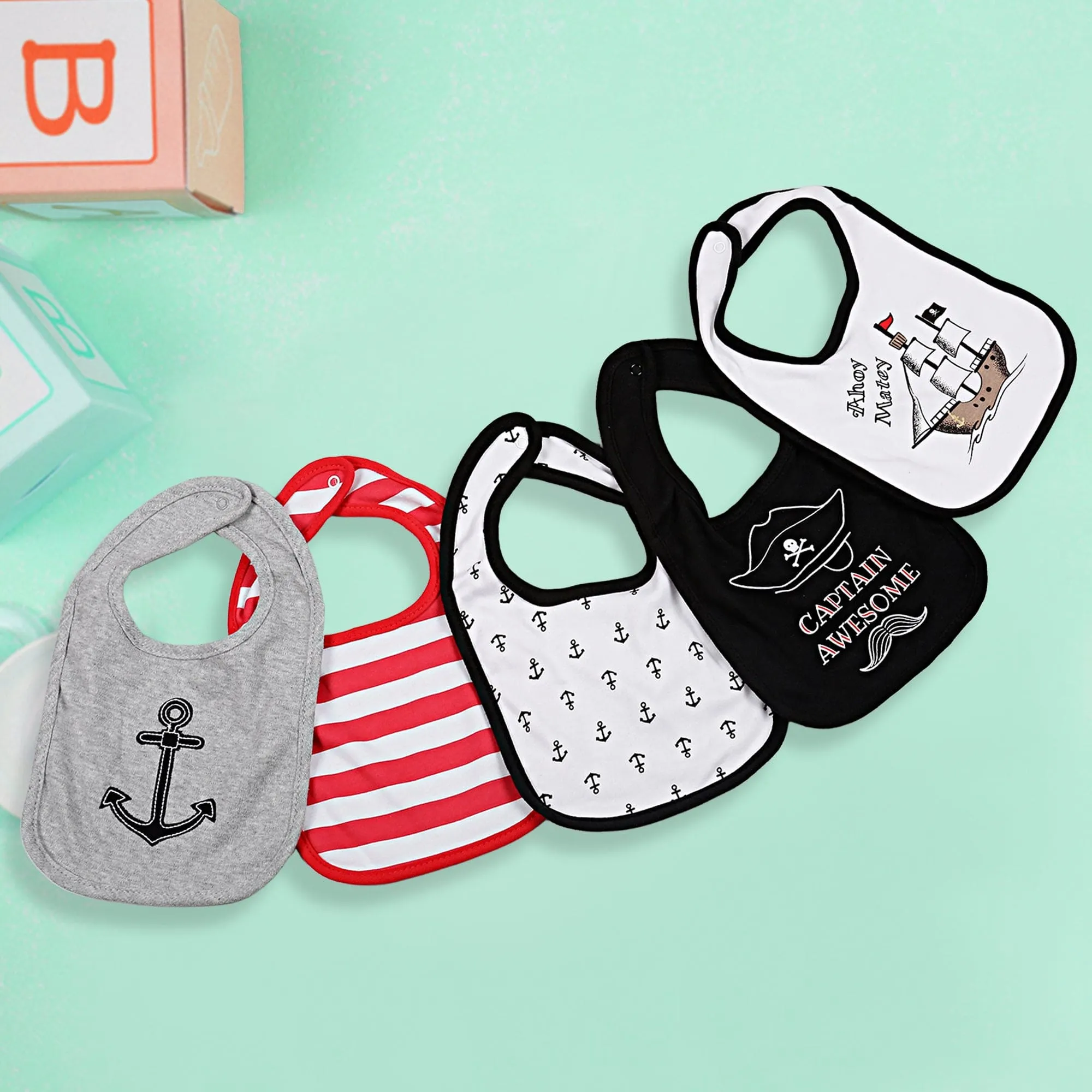 Feeding Bibs Pack Of 5 Captain Of The Ship White Black Red