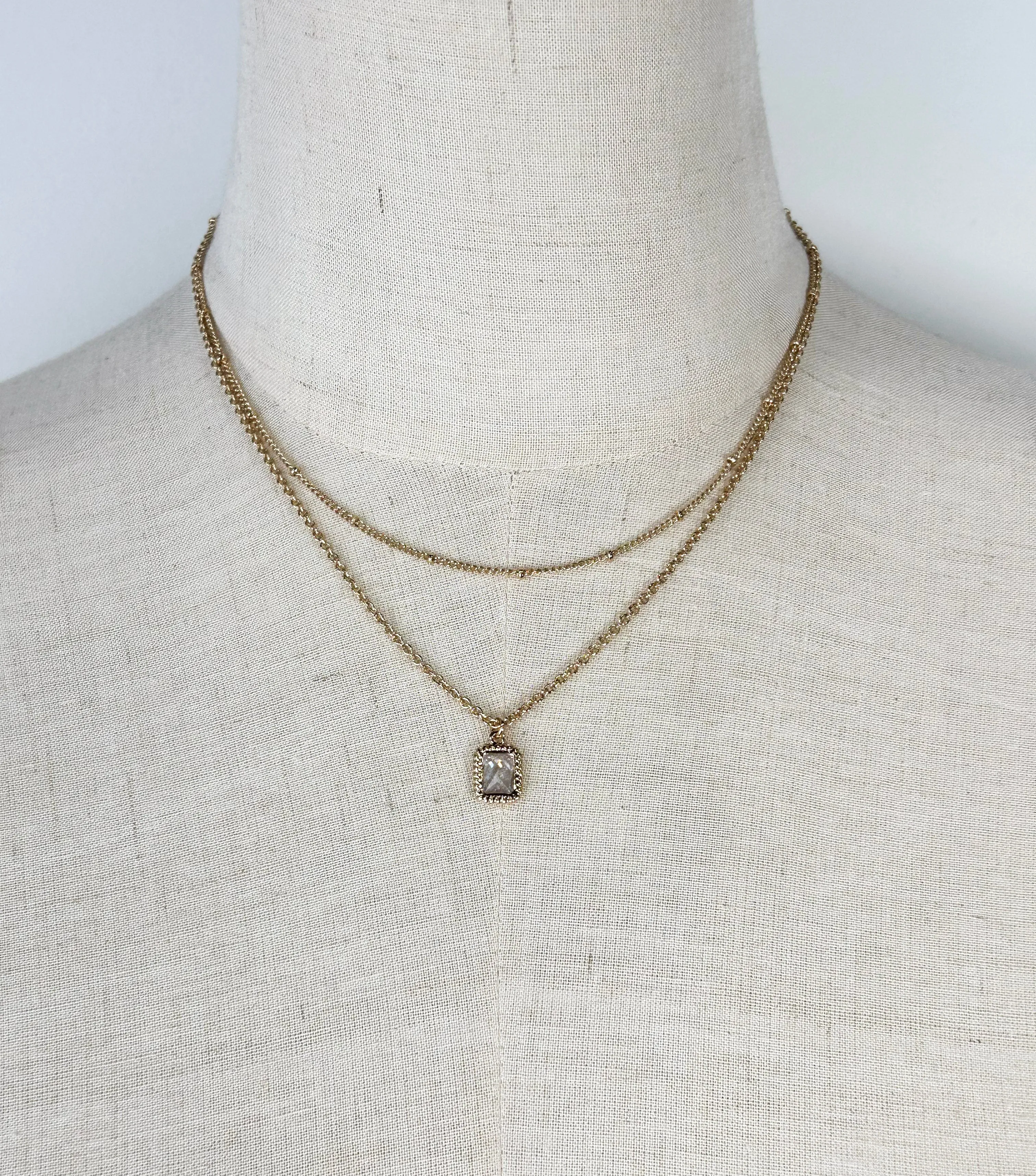 Khloe Glow Pendant