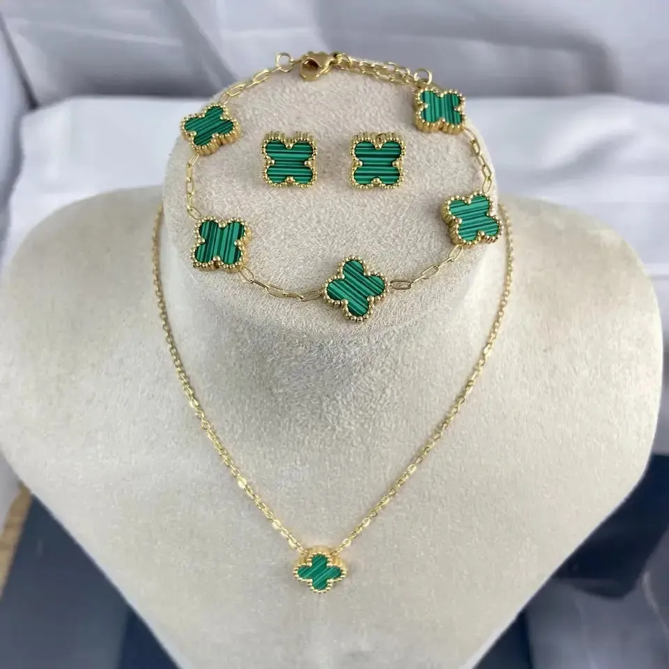 Lucky Clover 3 Piece Jewelry Set