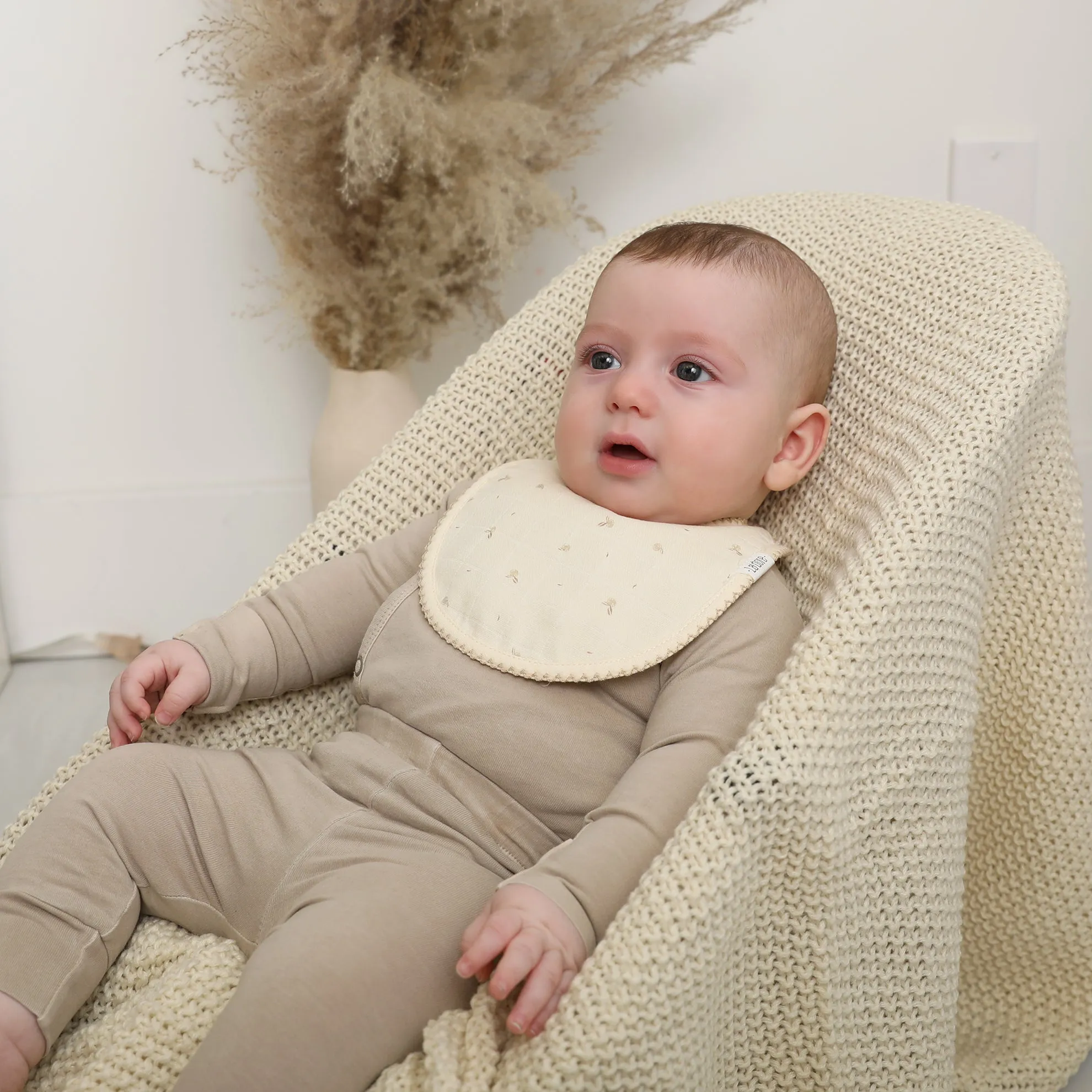 Muslin Bib - Fruit