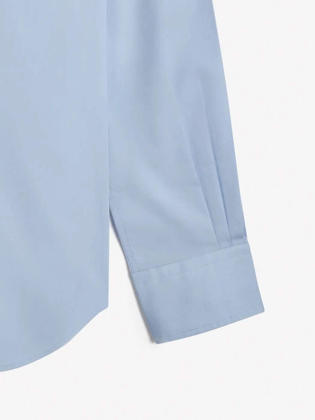 Non-Iron Light Blue Poplin Fitted Single Cuff Classic Collar Shirt