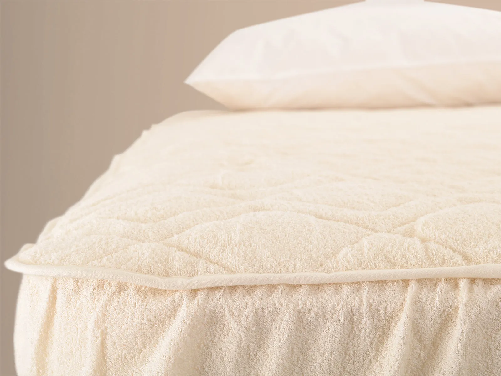 St Dormeir New Zealand Wool Mattress Protector