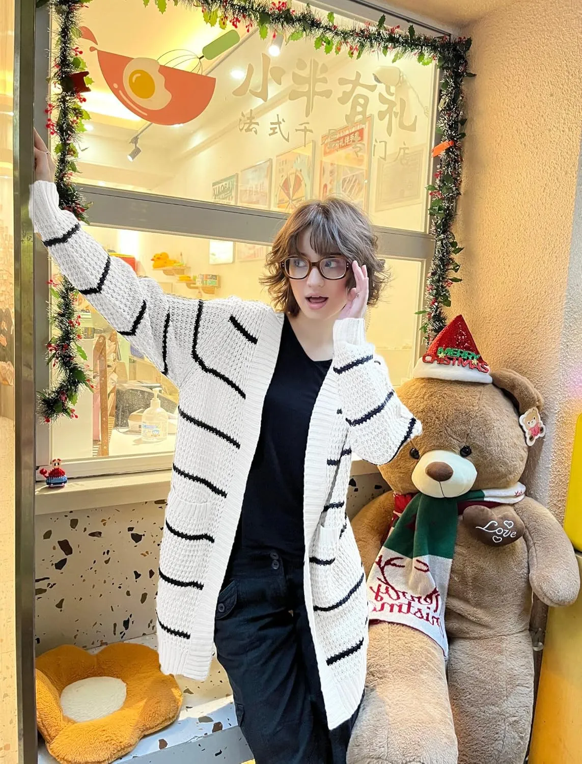 Zeagoo Women's 2025 Fall Open Front Cardigan Long Batwing Sleeve Chunky Knit Sweater Loose Outerwear Coats with Pockets