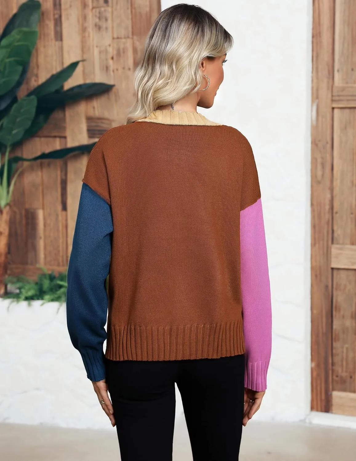 Zeagoo Women's Cropped Cardigan 2025 Fall Button Sweaters V Neck Long Sleeve Cardigans Knit Outwear